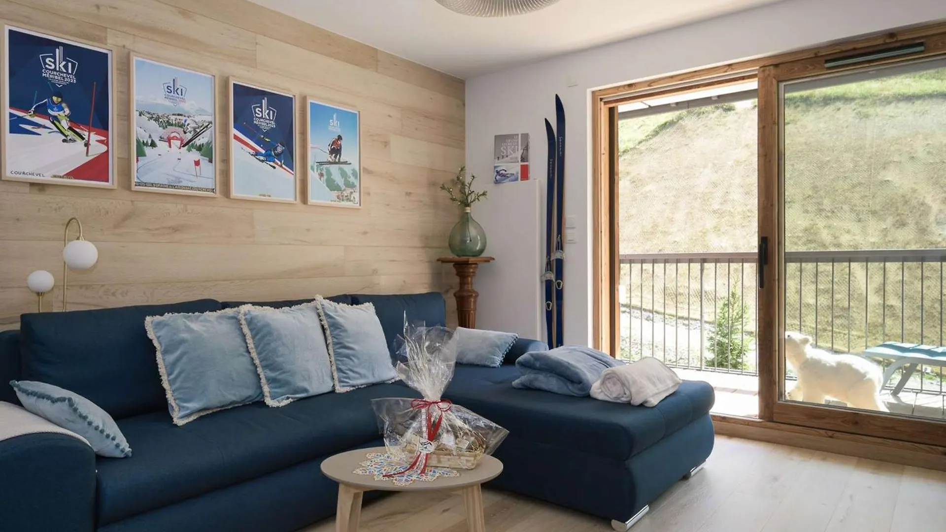 Courchevel 1650 - Apt 6 Pers, 3 Ch, Skis Aux Pieds, Parking, Wifi - Fr-1-631-174 France